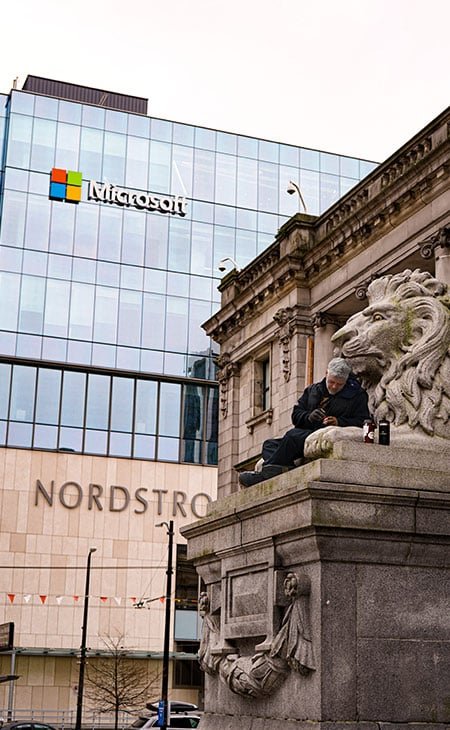 microsoft-building-facade